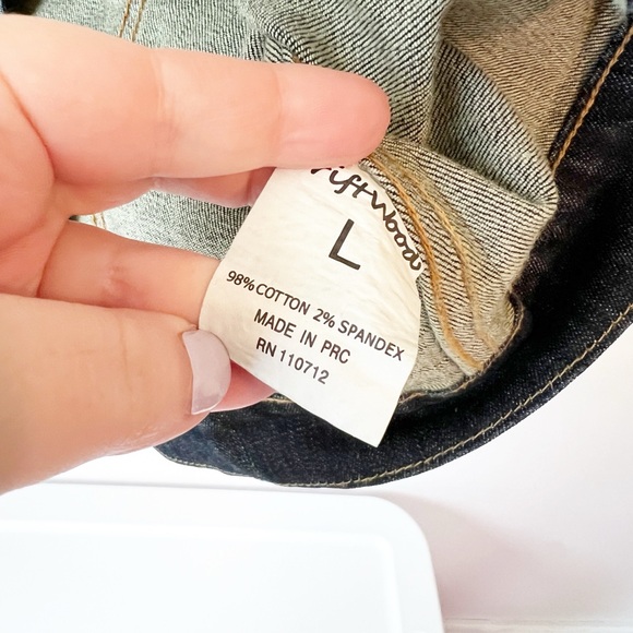 Driftwood Blue Floral Jean Jacket - Picture 4 of 5